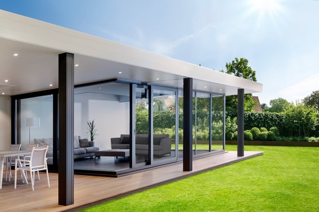 hedendaagse combinatie veranda, woonuitbreiding en pergola