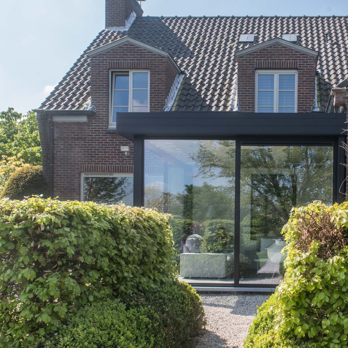 een veranda aan huis van Willems