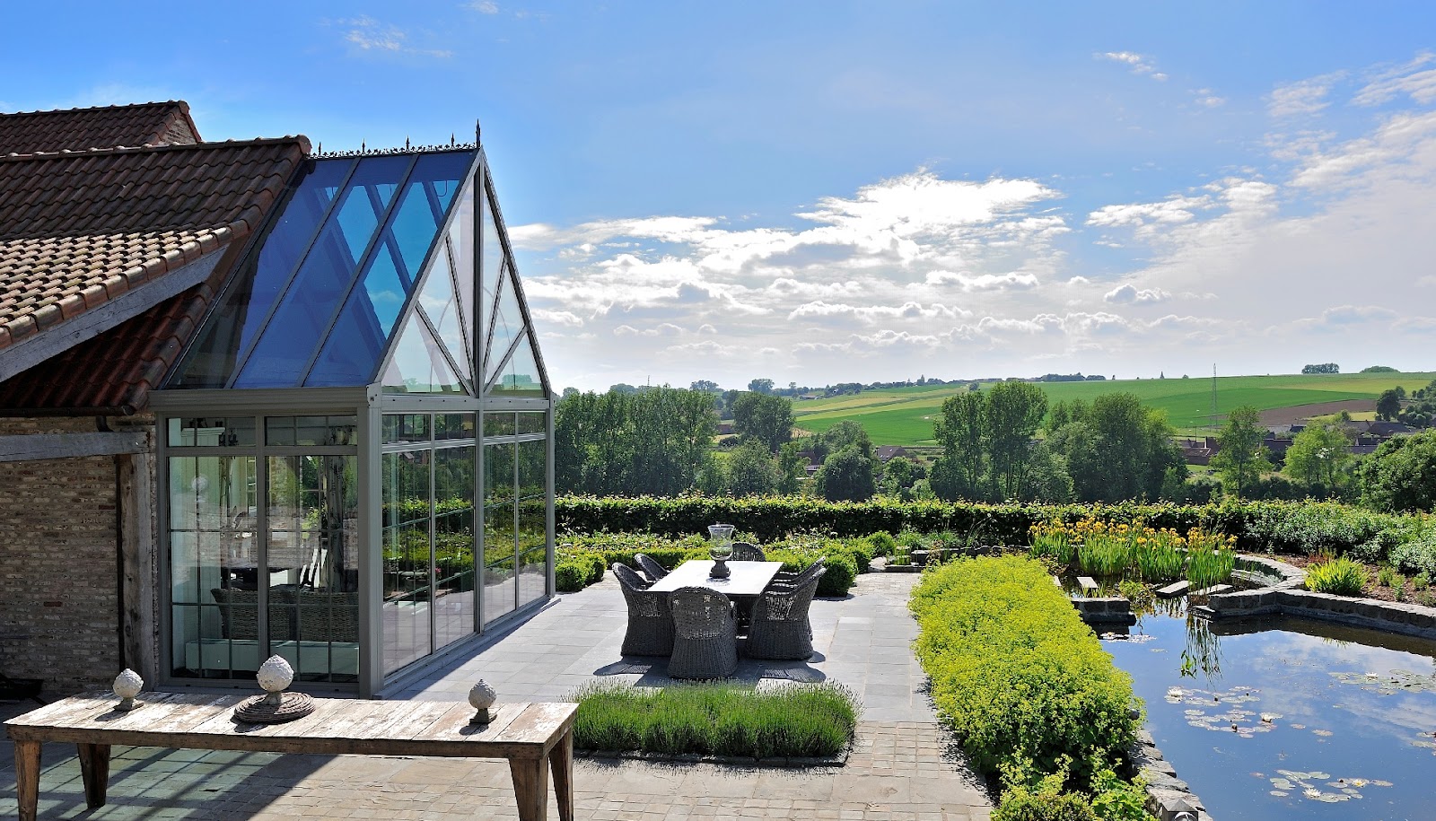 De traditionele landelijke orangerie